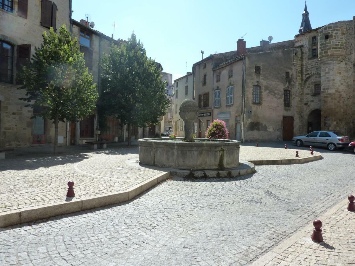 Le Logis D'Hortense Vic-le-Comte Eksteriør bilde